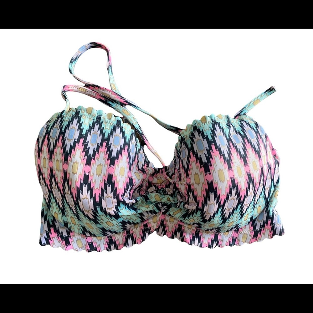 Victoria’s Secret bikini top
